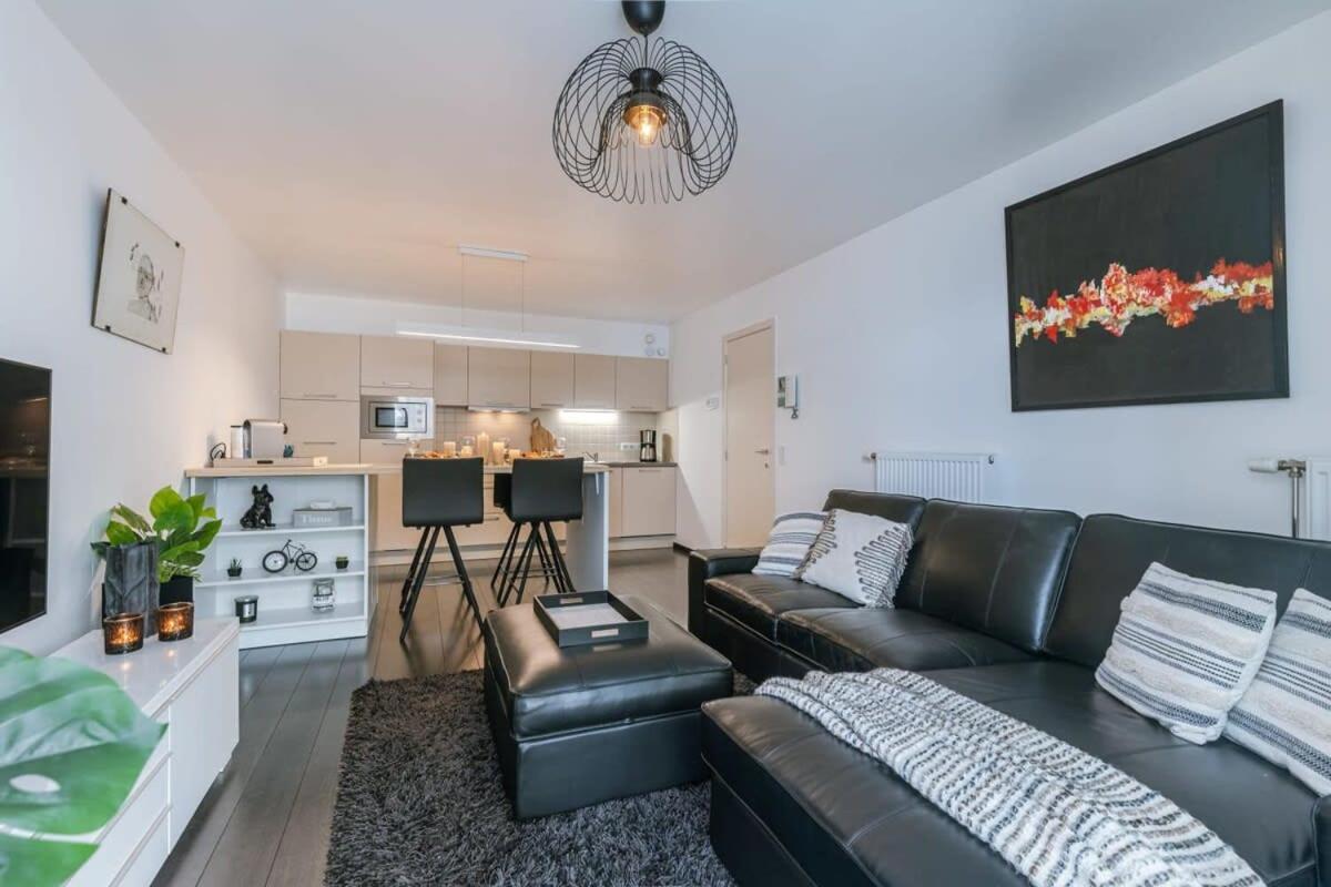Huswell - Modern Apartment Near The Beach Oostende Bagian luar foto